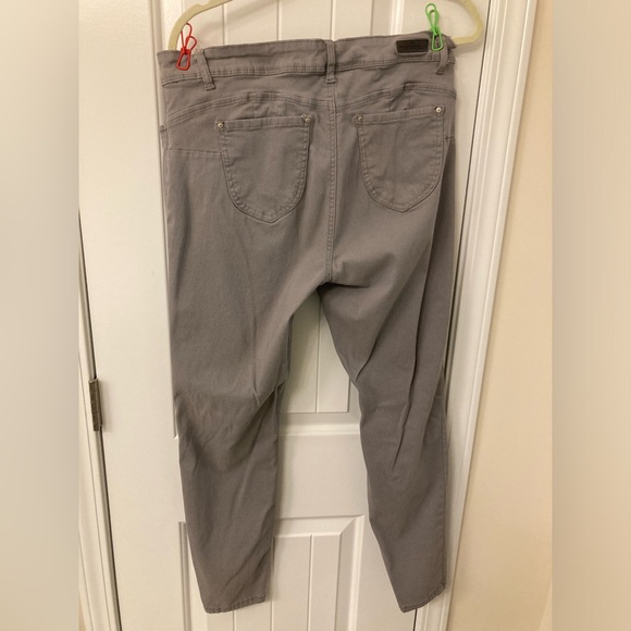 Ladies stretch pants - Picture 2 of 3